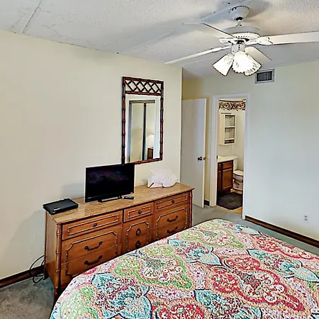 Suntide III Condominiums-3